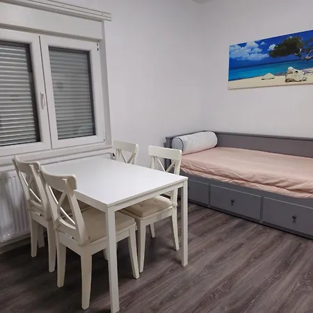 Apartman Tia